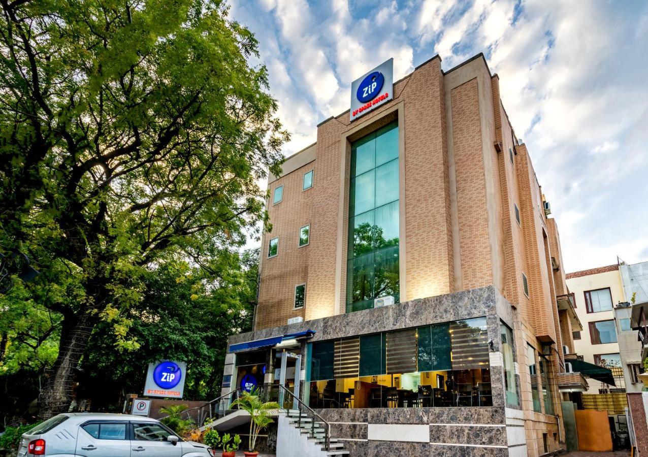 Zip By Spree Hotels Delhi Greater Kailash Új-Delhi Kültér fotó